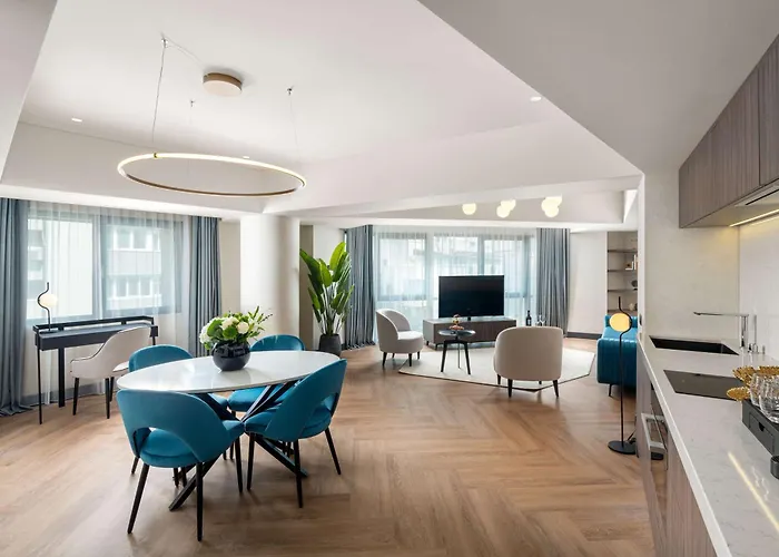 Radisson Blu Ξενοδοχείο 5*