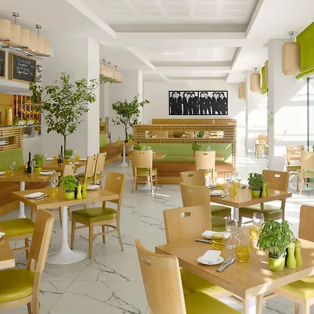 Radisson Blu 5* Βουκουρέστι