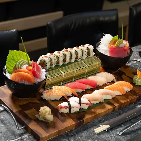 布加勒斯特丽笙酒店 5*