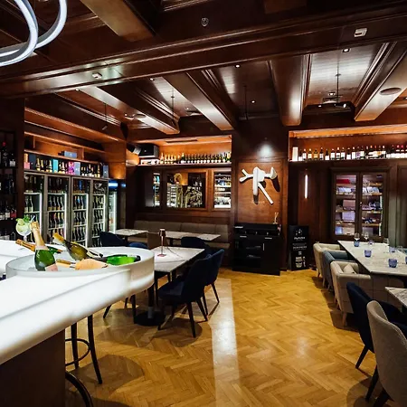 布加勒斯特丽笙酒店