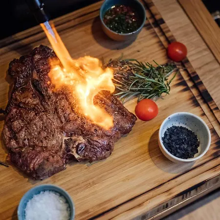 酒店 布加勒斯特丽笙酒店 5*