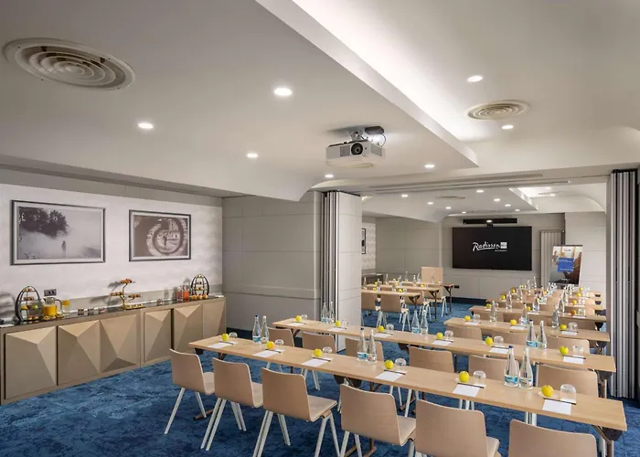 Radisson Blu 5* Βουκουρέστι