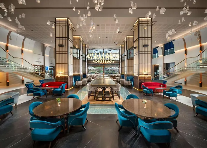 מלון Radisson Blu 5*