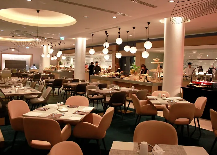 Radisson Blu מלון 5*